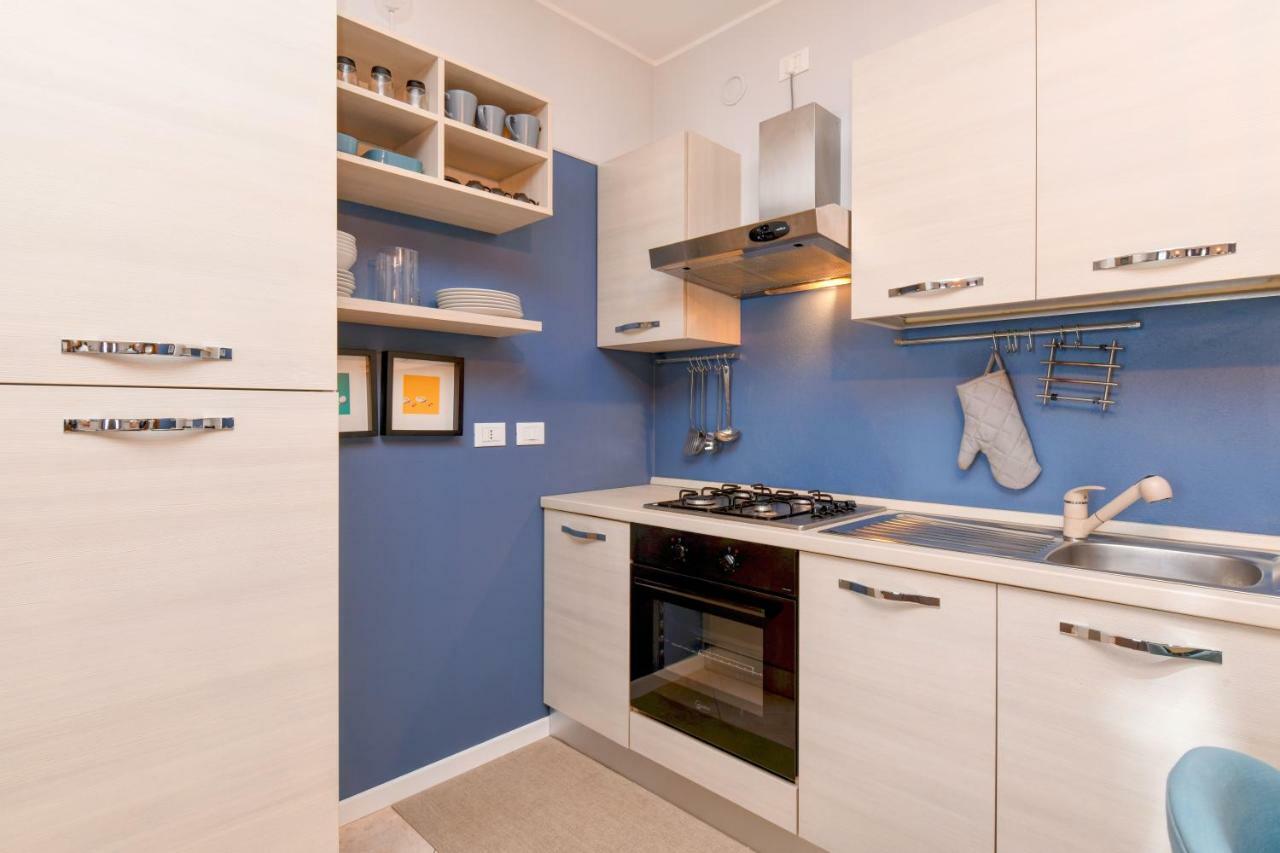 דסנזאנו דל גארדה Desenzanoloft Le Chateau De Margot מראה חיצוני תמונה